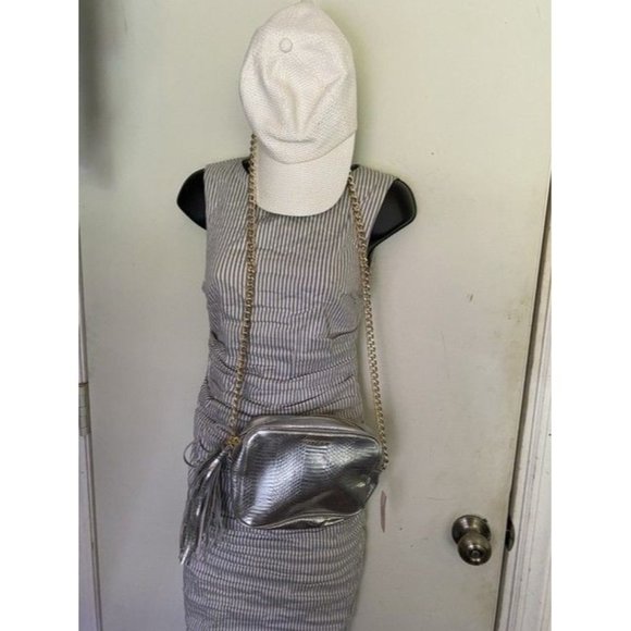 Victoria S Secret Gold Chain Silver Faux Leather C - Picture 4 of 7